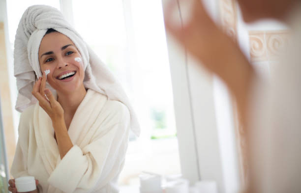 لماذا العناية بالبشرة بعد عمليات التجميل ضرورية؟